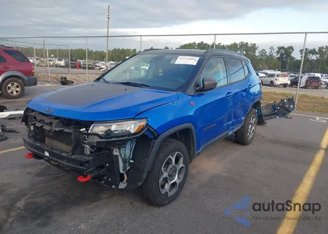 2022 Jeep Compass Trailhawk 4X4 из США, поврежденный, VIN 3C4NJDDB4NT157014